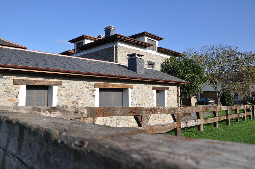 Casa Pacho Apartamentos Rurales Luarca Eksteriør bilde
